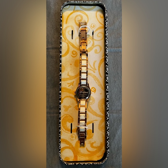 New Baby Brooklyn Watch -  Rare In Original Tin - Picture 3 of 7